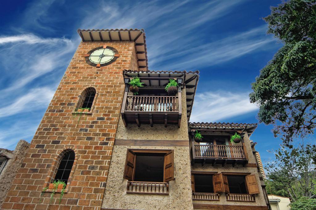 Aparthotel Casa Del Reloj Medellín Pokoj fotografie