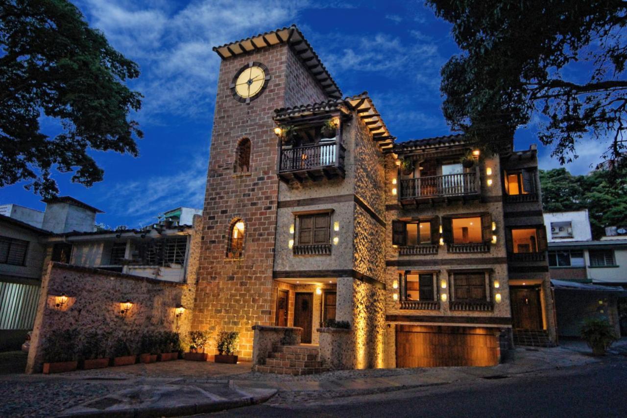 Aparthotel Casa Del Reloj Medellín Exteriér fotografie
